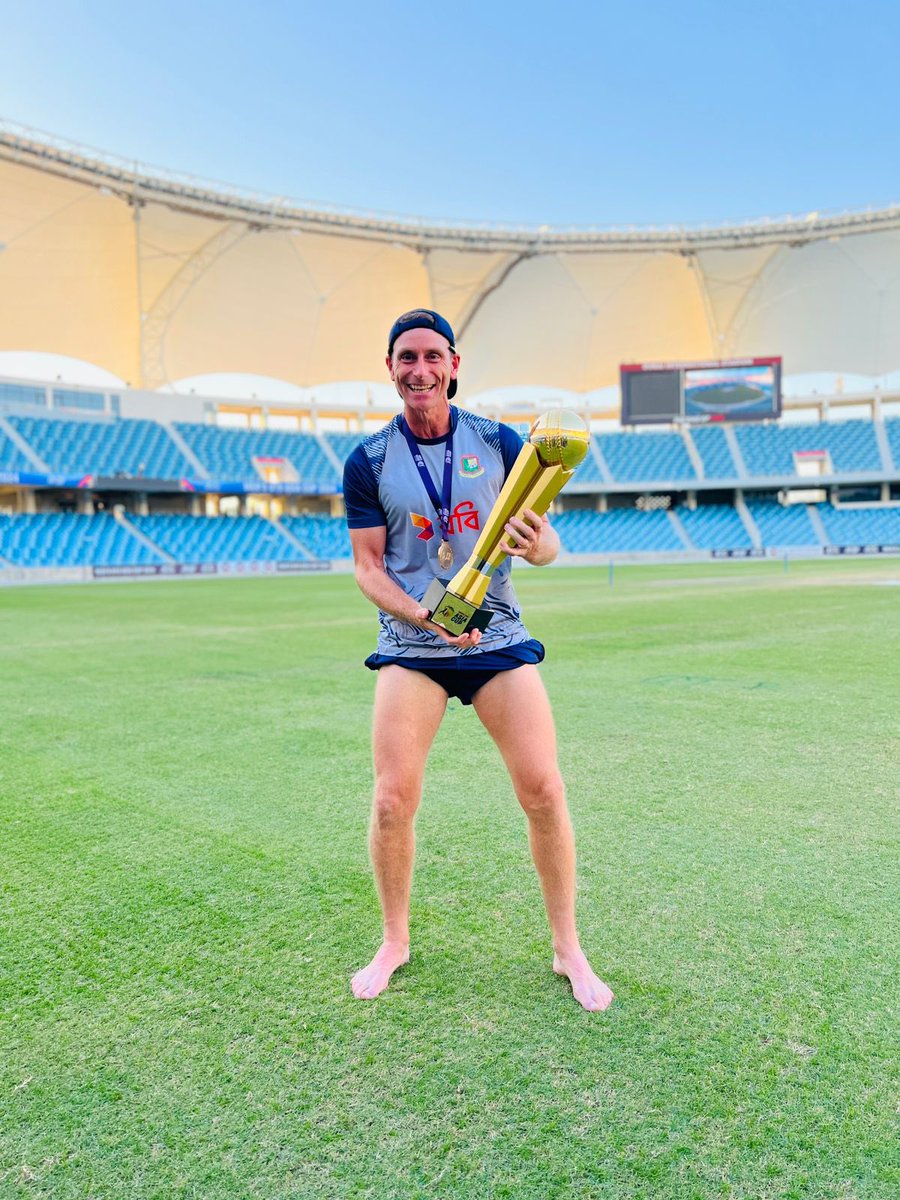 Did you ever doubt yourself as a coach?

Did you ever feel like giving up?

This moment is for all of us!!! 🙌🙏

12 months ago I doubted my ability, I struggled in many areas, self doubt consumed me.

It’s a journey, one step at a time…

“Shout out to everyone who’s trying to