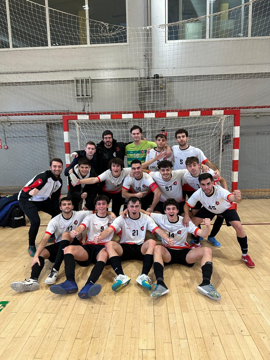 AgustinianoFS's tweet photo. Resultados @RFFM_FutbolSala fin de semana:

@LaVillaMostoles 4
Infantil Preferente 5

@FSDiagonal 2
Cadete Primera 6

Juvenil Primera 6
@LaVillaMostoles 5

@ColegioJoyfe 1
Senior Autónomico 2

Senior Tercera 5
@CD_Spinola 5

Muchas suerte para todos 🍀 https://t.co/MFwYqtmHVB