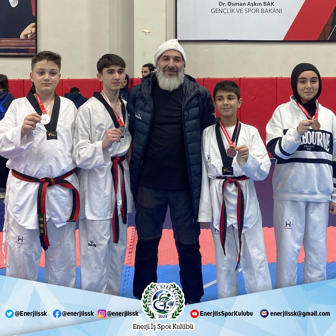 Enerjiissk's tweet photo. Enerji İş Spor Kulübü’nün Taekwondo sporcuları,  İstanbul İmam Hatip Okulları Şampiyonası’nda önemli başarılara imza attı. Şampiyonada kulübü temsil eden sporcular, farklı kategorilerde üstün performans sergileyerek madalya kazandı.

Sporcularımızın tebrik ediyoruz. https://t.co/gcWQl3iDvU
