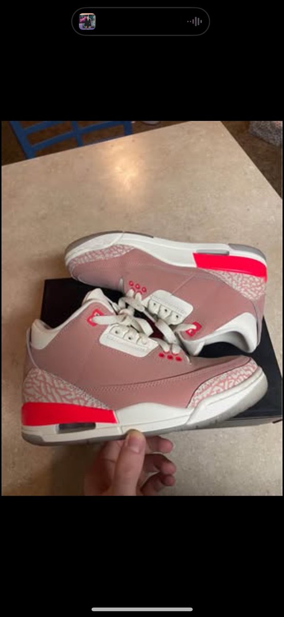 rockefellerdrmz's tweet photo. wmns jordan 3 pink rust $130 shipped  

Size 5.5W OG all worn less than a handful of times condition shown in pics mainly just wear on soles need gone https://t.co/mujqlptlRO