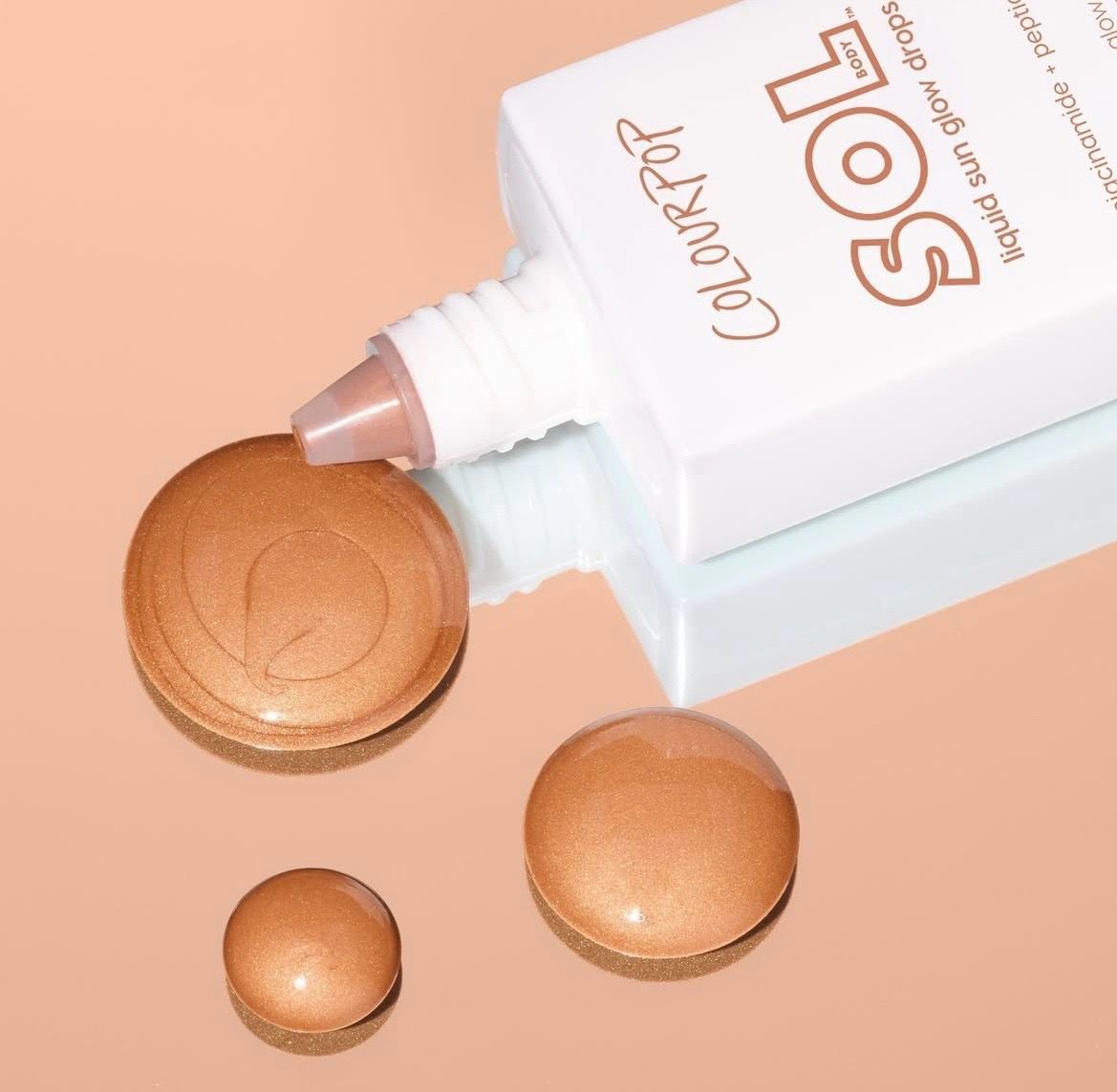 glittermagazine's tweet photo. ColourPop Cosmetics introduces new SOL Body Liquid Sun Glow Drops.
#ColourPopCosmetics #SOLBodyLiquidSunGlowDrops https://t.co/J2omOEXwxS