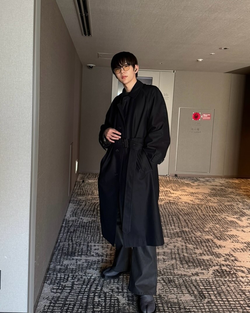 shotaro_updates's tweet photo. 241216 riize_official instagram update with #SHOTARO 

とんかつ-!🥢

#RIIZE #라이즈 
#쇼타로 #ショウタロウ https://t.co/XjVA3SYJkh
