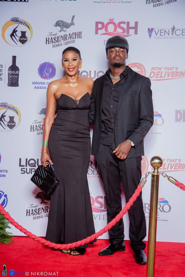 RiddimsAndRaps's tweet image. Success in the music industry is determined by the team an artist is working with. Voltz JT's manager and DJ on the red carpet before collecting their matchball (hattrick)

#MakingItRain