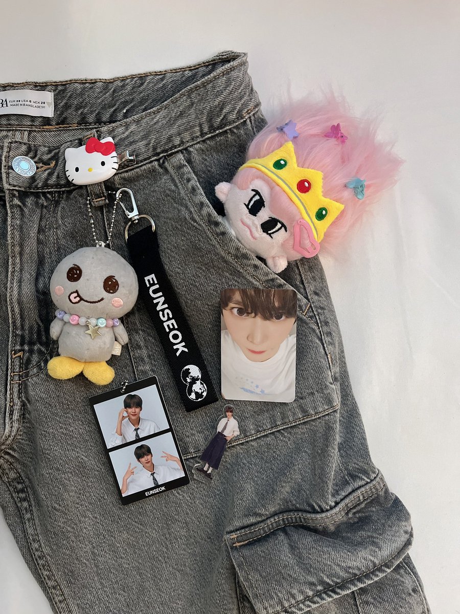 🦌🪨 in my pocket