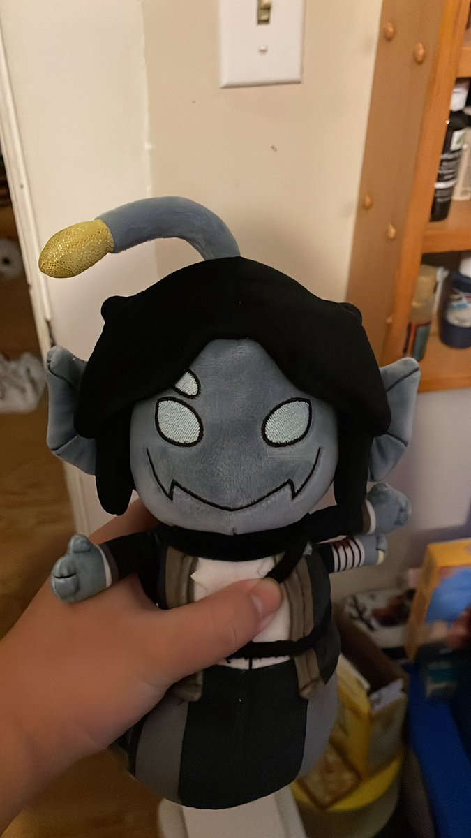 kurrybara's tweet photo. WHY THE FUCK DID HE GET DELIVERED AT 1 AM???? #pressureroblox https://t.co/mC6lqYNMaN