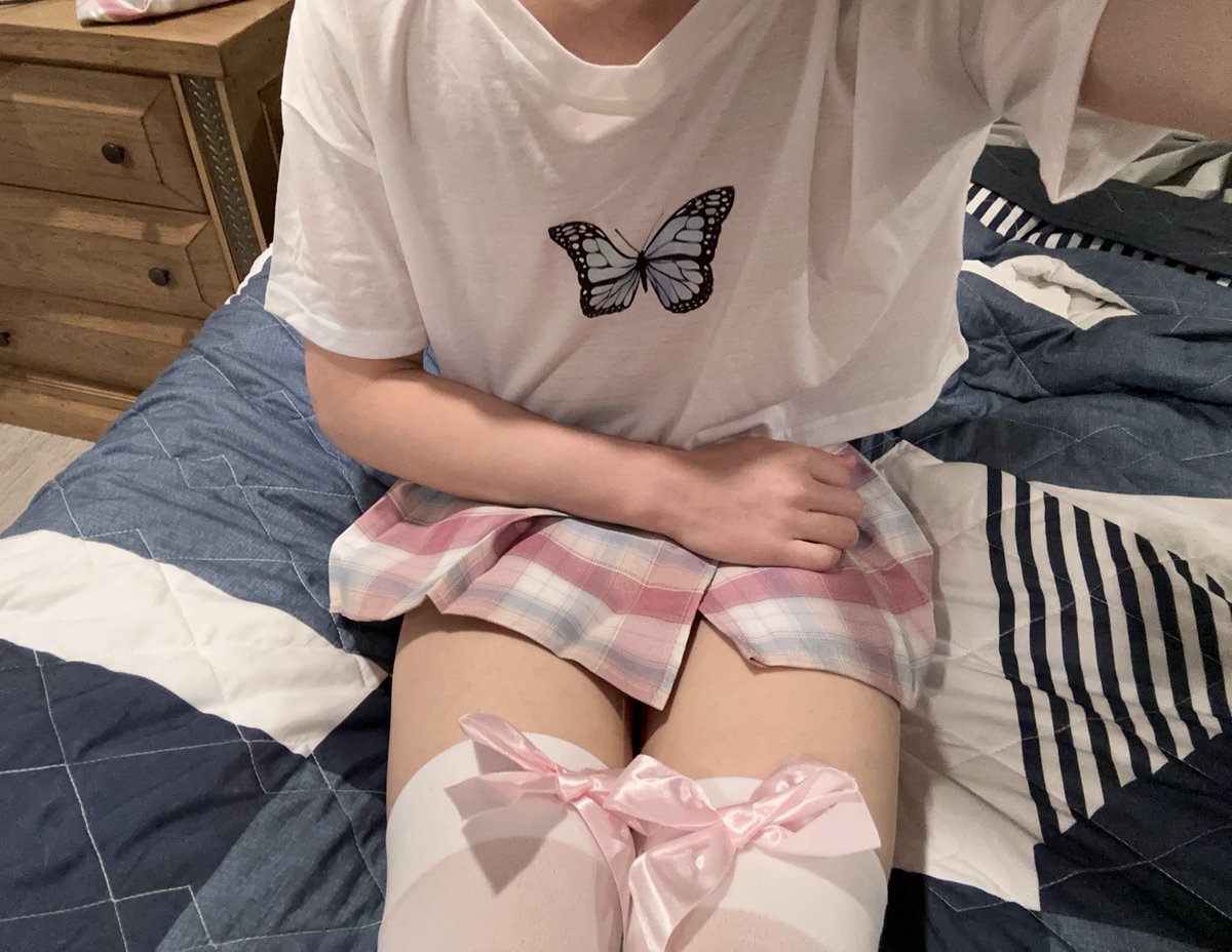 _fasten's tweet photo. skirt acquired >:3 https://t.co/DuAA9f1Ekp