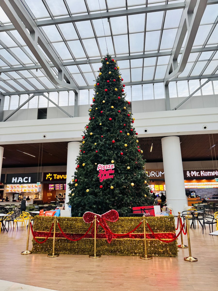 varolrustm's tweet photo. 🎄🎅 https://t.co/C7Mt7i88K9