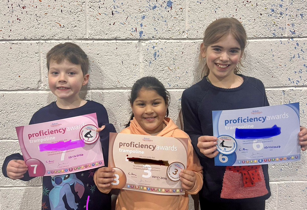 Congratulations to everyone who has received a certificate this term!

🏅Progress has been made
🤸‍♀️Set goals have been achieved
🏆Difficulties have been overcome
🫶The resilience to try again has been displayed 
🎖️Hard work has paid off
🙌Foundations for progress have been laid