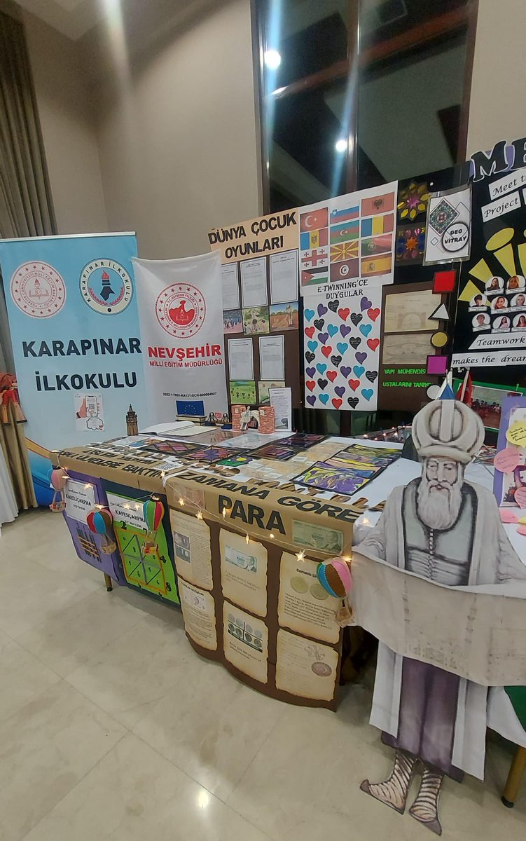 nevsehirmem's tweet photo. 💫 eTwinning 15. ULUSAL KONFERANSI ANTALYA'DA GERÇEKLEŞTİRİLDİ

➡️ https://t.co/jYeylizUUu

@tcmeb @Yusuf__Tekin 
@nevsehirvalilik @ValiFidan https://t.co/qOdcEeTjIa