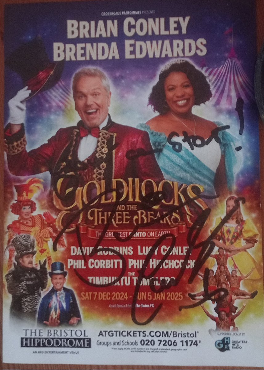 The Duchess, Bumhead, Salmon &amp; I went <a href="/BristolHipp/">The Bristol Hippodrome</a> to see the awesome panto yesterday. Extra special for me as the legend that is <a href="/RealBrianConley/">Brian Conley</a> dragged me (I didn't resist much) up on stage for a bit. Great fun, thank you Brian. Now to try &amp; get #PratPack tickets.
