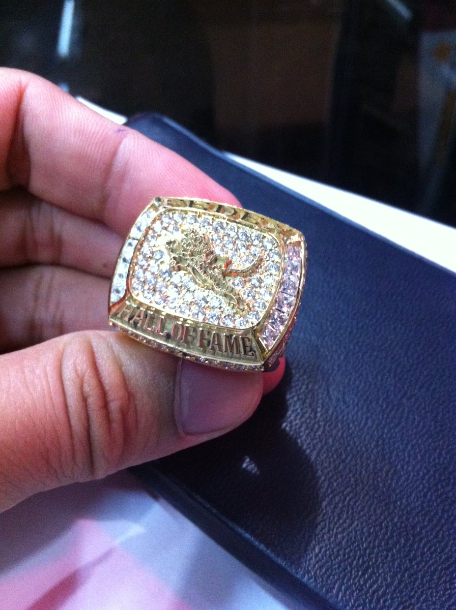 Need a Ring for your team? Let us make it for you. Message me for details.

#Rings 
#ChampionshipRings