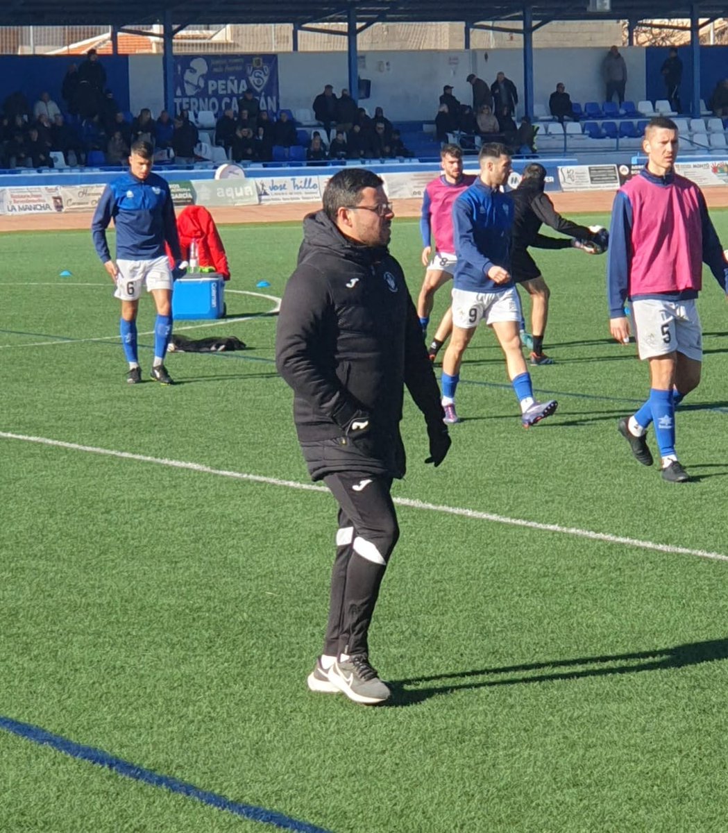 Jorge Cañete, tras la victoria en Socuellamos “nos hemos enfrentado a la mejor dinámica de cualquier equipo de Tercera”  tarancondigital.es/jorge-canete-t…