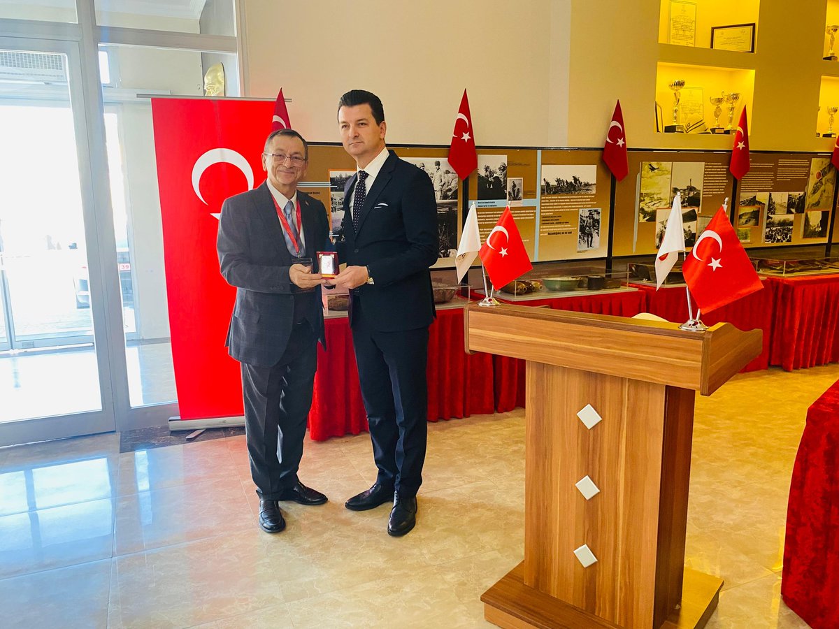 luleburgazdoga's tweet photo. Çanakkale Destanı Doğa Koleji Lüleburgazda !                                   Türkiye Gaziler ve Şehit Aileleri Vakfı Çanakkale Sergisi Doğa Koleji Lüleburgaz kampüsünde Sergilenmektedir. @binici_yesim @hseyindass @DogaOkullari https://t.co/HXIukqamUu