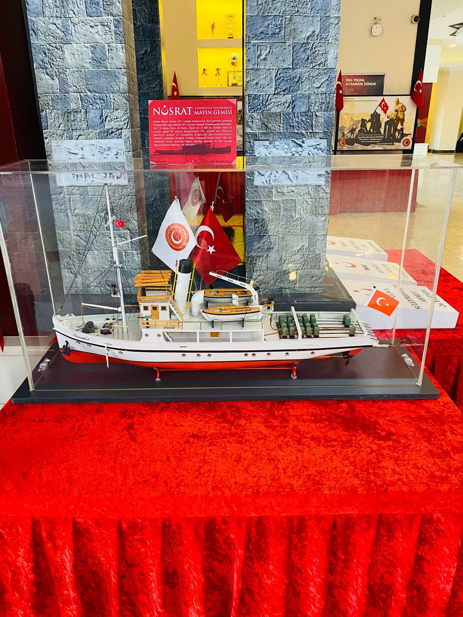 luleburgazdoga's tweet photo. Çanakkale Destanı Doğa Koleji Lüleburgazda !                                   Türkiye Gaziler ve Şehit Aileleri Vakfı Çanakkale Sergisi Doğa Koleji Lüleburgaz kampüsünde Sergilenmektedir. @binici_yesim @hseyindass @DogaOkullari https://t.co/D2TfhXXUBQ