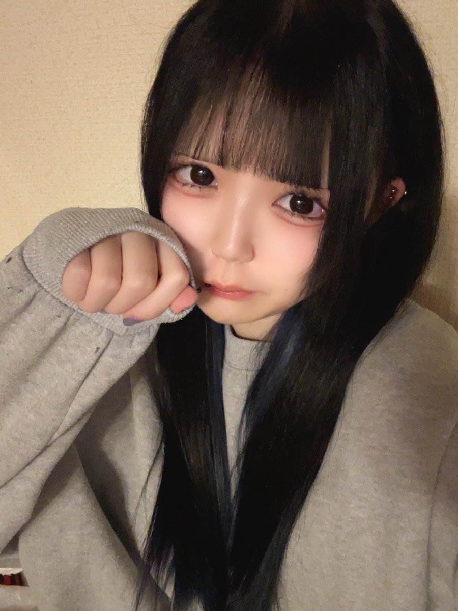 mi_ku877's tweet photo. /•᷅•᷄\୭
#自撮り界隈   #自撮り界隈の人と繋がりたい #美男美女と繋がりたい #美男美女さんと繋がりたい  #雰囲気  #いいねでDM https://t.co/MSysjWtu6F