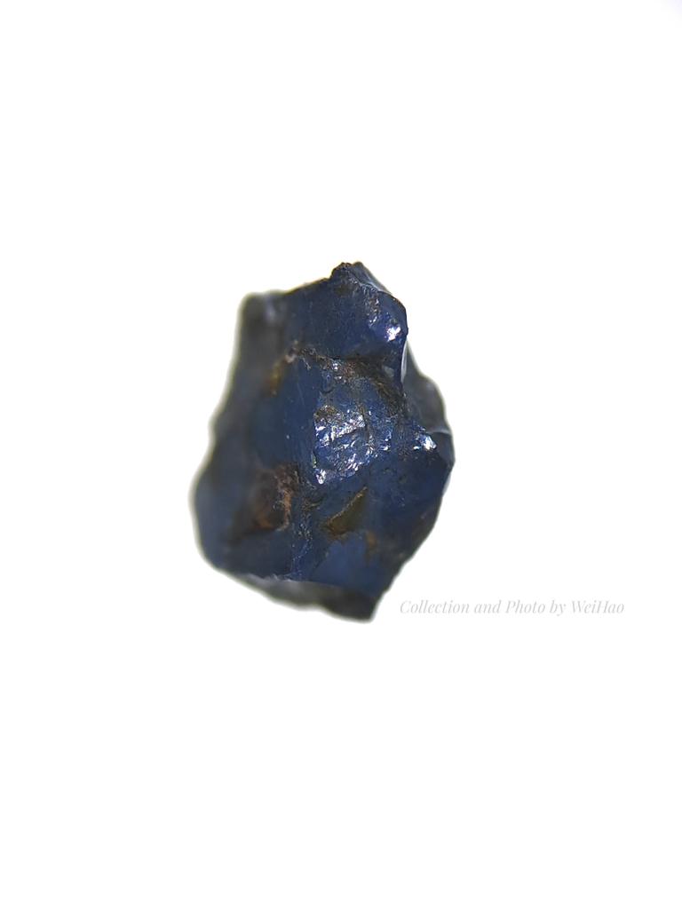 mapoepoe's tweet photo. サファイア
(Corundum var. Sapphire)
Dimensions : 2mm×2mm×2mm
台湾新竹東県関西鎮
Guanxi Township, Hsinchu County, Taiwan https://t.co/GJJQ08nuhv