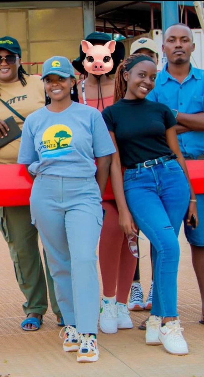 Rii 👨🏿‍⚖️ tweet media