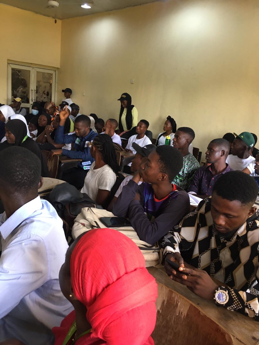 assesunilorin's tweet photo. FRESHERS' WEEK DAY 1 HIGHLIGHTS:
The freshers' week'24 commenced with a thrilling preliminary debate and quiz, featuring participants from all units. The freshers demonstrated remarkable skills and poise, making an impressive debut.
#AssesWeek24
#DebateQuiz
#CollaborativeEra https://t.co/jw7dpmG3H1