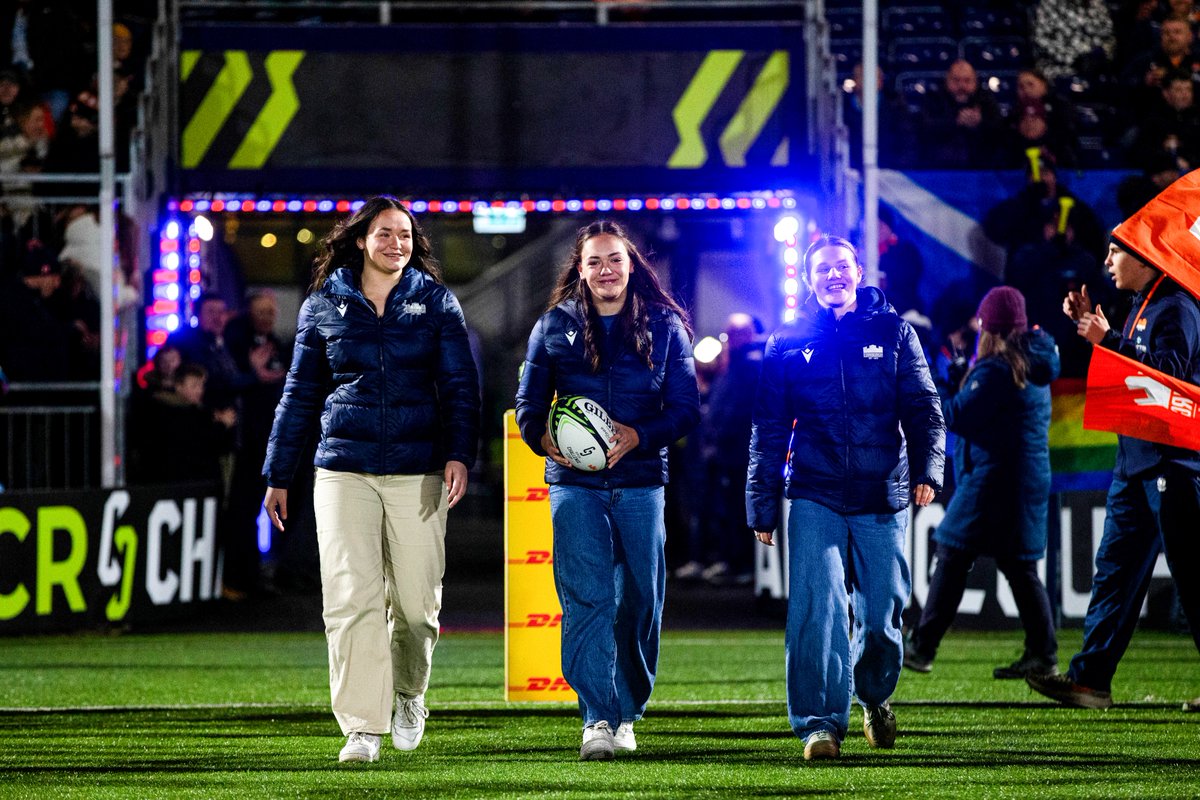 Gary Heatly (@g_hmedia) on Twitter photo Last Friday at the men's game at Hive, <a href="/EdinburghRugby/">Edinburgh Rugby</a> women's squad members Natasha Logan, Hannah Walker (both <a href="/EULRFC/">EULRFC</a>) + Alex Stewart (<a href="/Cougars_wrfc/">Corstorphine Cougars Womens Rugby</a>) brought out the match ball...
This coming Friday the capital side will host <a href="/GlasgowWarriors/">Glasgow Warriors</a> there in <a href="/CelticRugbyComp/">Celtic Challenge</a> opener Last Friday at the men's game at Hive, <a href="/EdinburghRugby/">Edinburgh Rugby</a> women's squad members Natasha Logan, Hannah Walker (both <a href="/EULRFC/">EULRFC</a>) + Alex Stewart (<a href="/Cougars_wrfc/">Corstorphine Cougars Womens Rugby</a>) brought out the match ball...
This coming Friday the capital side will host <a href="/GlasgowWarriors/">Glasgow Warriors</a> there in <a href="/CelticRugbyComp/">Celtic Challenge</a> opener