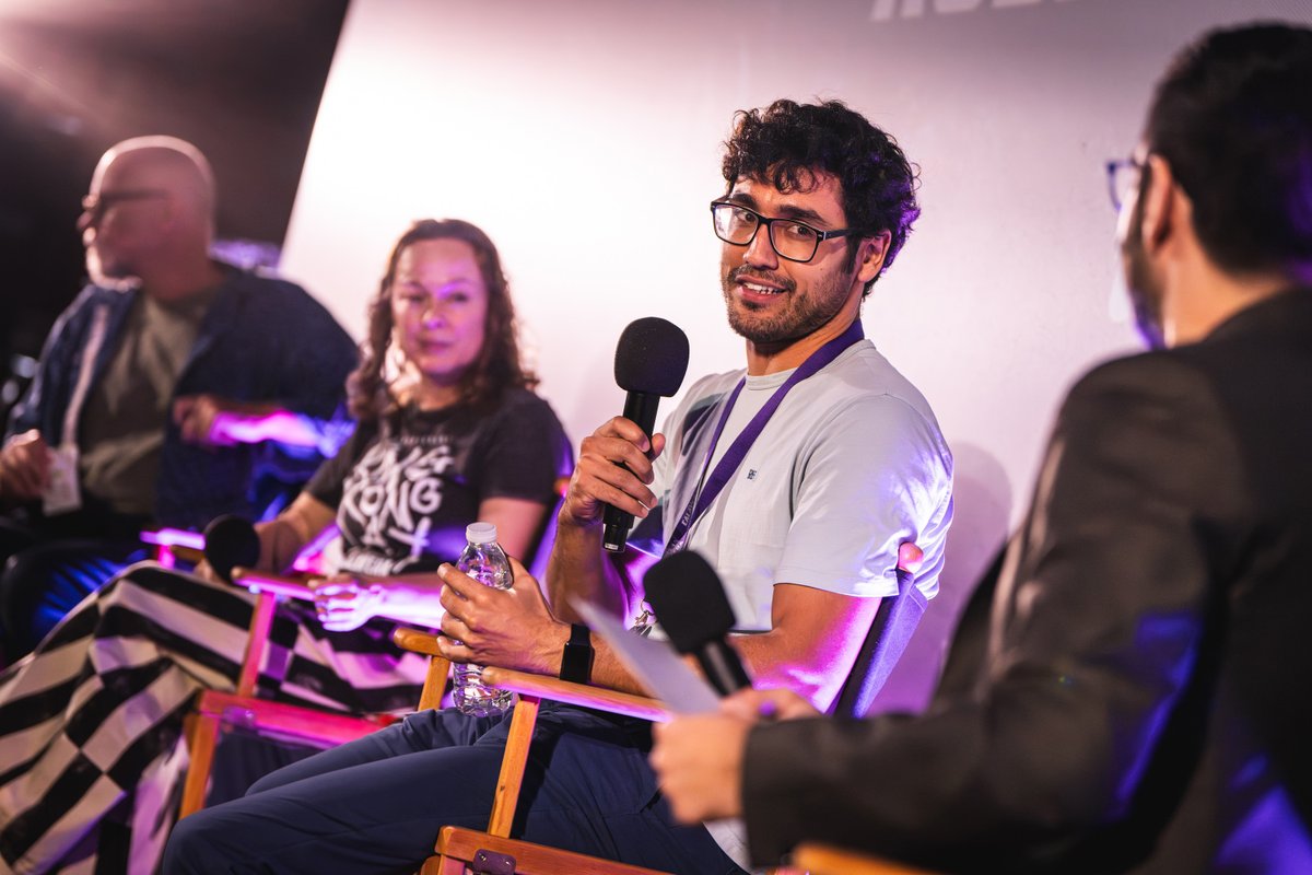TwinFreakStudio's tweet photo. Fue un placer participar en el Festival @islacalaverafes, donde presentamos @elinstinto_peli!

Y además sentarme con #MarcusNispell y @NeverendingTami, que conoceréis por el remake de #LaMatanzaDeTexas y por la #HistoriaInterminable respectivamente, para hablar con el público. https://t.co/d70PQ27aMs