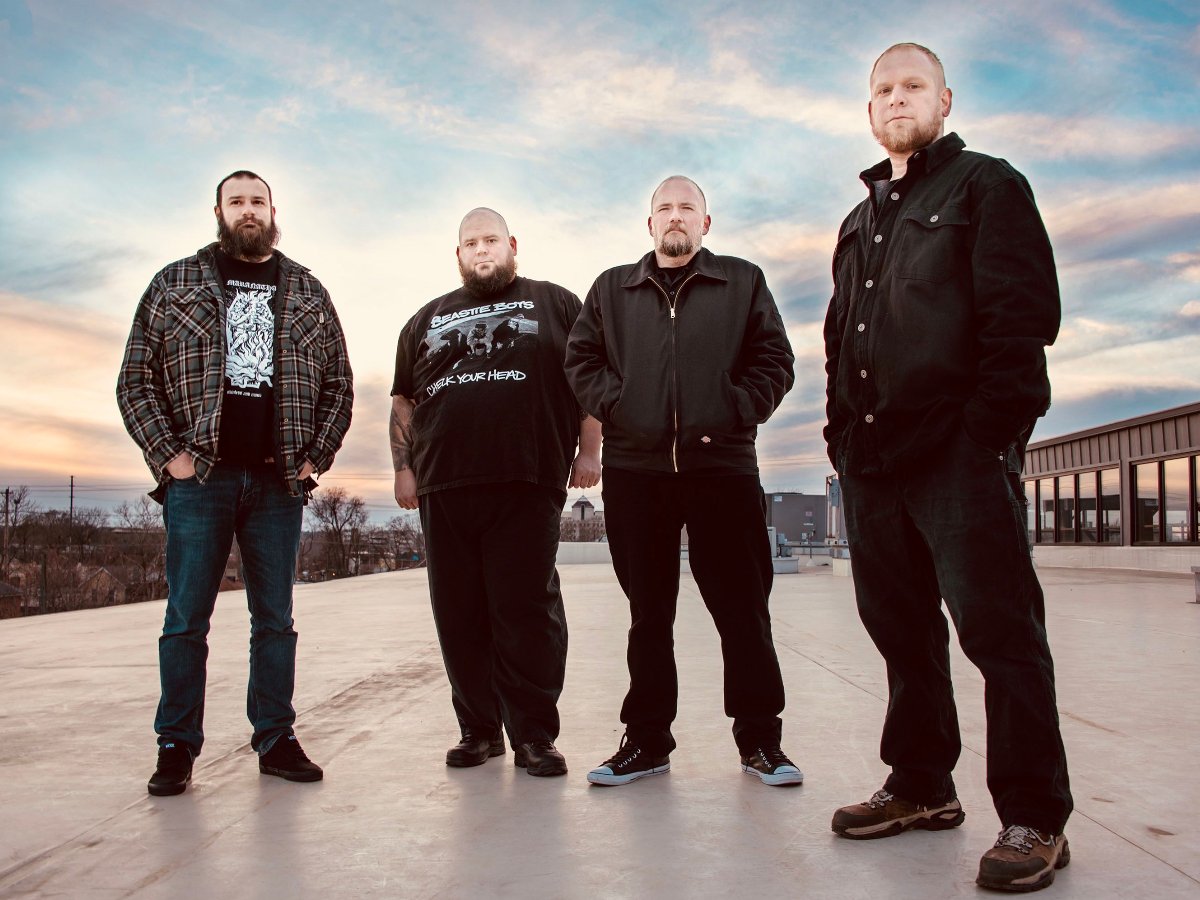 NEWS: <a href="/LoPandemic614/">Lo-Pan</a> Signs with <a href="/magnetic_eye/">Magnetic Eye Records</a>  Records - New Album Due in 2025 ( ghostcultmag.com/lo-pan-signs-w…