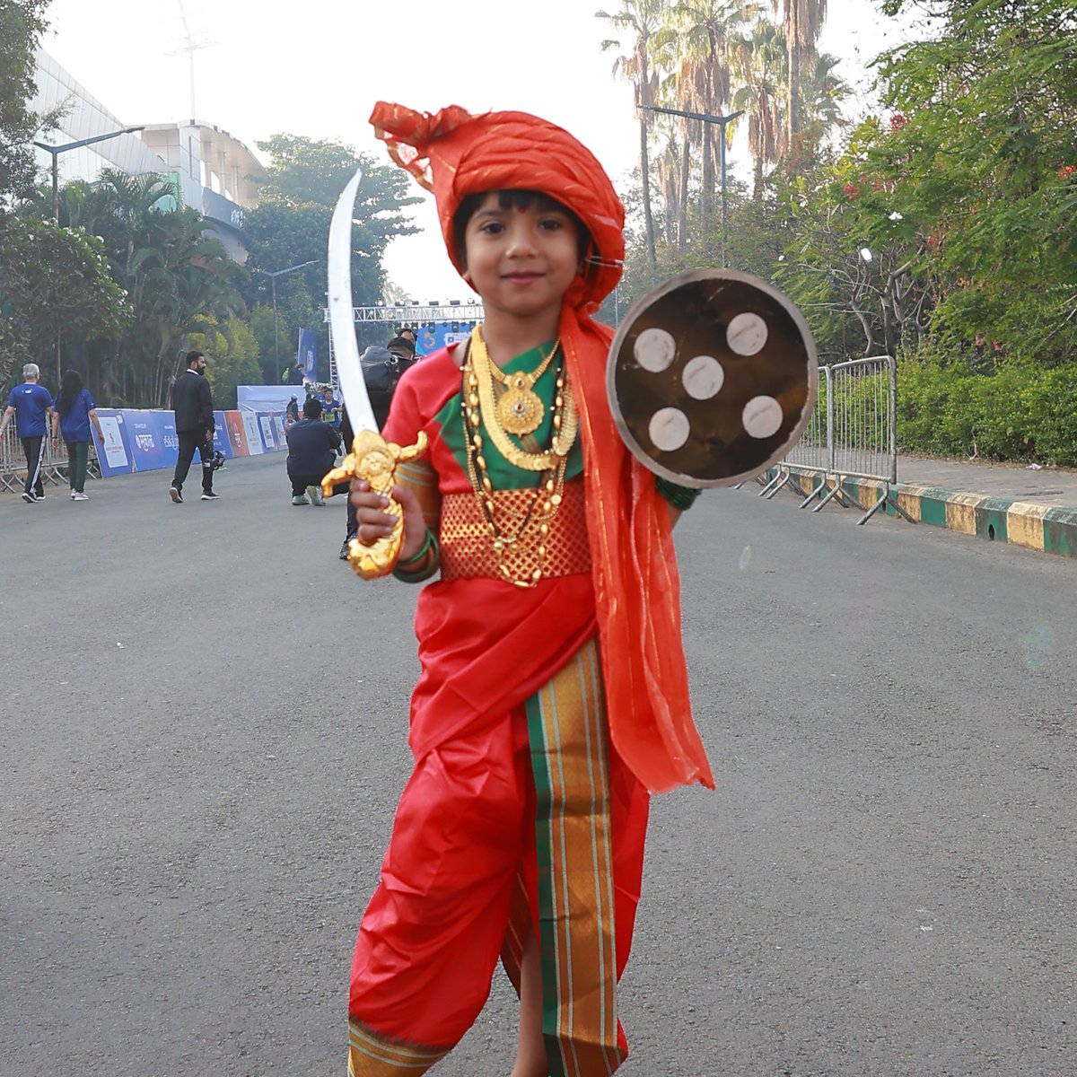 bajajlife_in's tweet photo. It’s these journeys that make the event day so special - reminding us that the race is as much about passion as it is about perseverance. ✨
T&C Apply | #BAPHM2024 #GoalsInMotion #PuneHalfMarathon #BajajAllianzPuneHalfMarathon #BajajAllianzLife #LifeGoalsDone https://t.co/2DxBAS3ZGL
