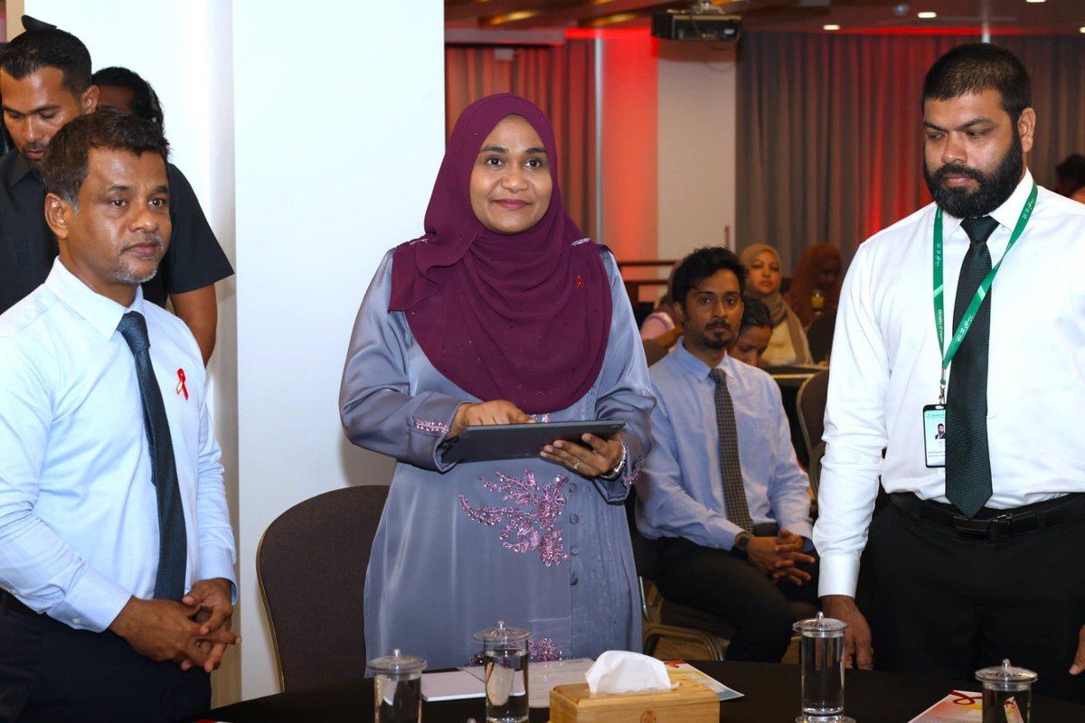 MoHmv's tweet photo. The Minister of Health, @ANazim2019, participated in the #WorldAIDSDay event, which was graced by First Lady Madam Sajidha Mohamed as the Chief Guest. The event highlighted our collective commitment to raising awareness and advancing efforts towards combating HIV. https://t.co/hMLp06Nd4F