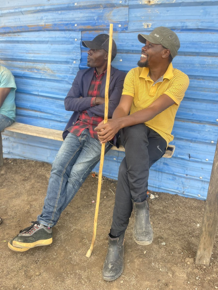 MalemboLE's tweet photo. #KilimoTips
Pamoja na kuwa sekta ya fedha haijawafikia vya kutosha wafugaji,bado 1/4 ya mauzo kwenye sekta hii huchangia 1/4 ya mauzo ya sekta nzima ya kilimo. #KilimoNiAjira https://t.co/zowqUrXxWZ