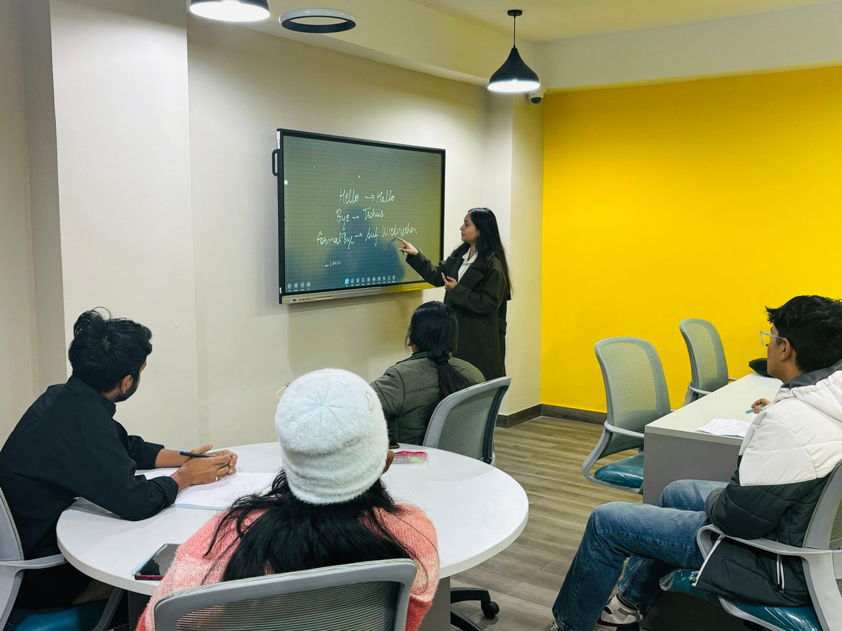 Gradding_'s tweet photo. Exciting News! 🎉 #Gradding &amp; @jecrcuniversity  Collaborate for German Language Classes! 🇩🇪

We’re thrilled to announce that we have started our #Germanlanguage classes to help students stand out in the #JobMarket, #WorkinGermany, and hashtag#StudyAbroad. 🌍✨ https://t.co/zZDUJnn7O6