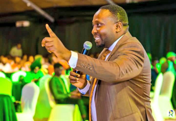 DrHabumugisha's tweet photo. Thank You Chorale St Paul Kicukiro "CSPK" to invite me and my group  @MegaGlobalLink @GoodrichTVRw and to give us the promotion slot to teach morethan 2,000 Participants and provide a place to exhibit of our Products, Fitness Machines and Services:

 1. BEST PRODUCTS (Man Prime,Lady Care,Brain Booster,Detox and Fit Tea,X-Power Coffee for Man,Kids Barain Gummies DHA and Fish oil Omega3. 

2.G-FITNESS MACHINES :Vibration Plate,Foot Massager and Leg Beautician.

3.MEGA SERVICES: Tour,Study and Work Visa for SCHENGEN, USA and CANADA.

It was our pleasure also to enjoy wonderful songs in GREAT CLASSIC CONCERT Event at Camp Kigali.
GOD BLESS YOU A MILLION TIMES.
Dr.Francis HABUMUGISHA 
CEO AT MEGA &GOODRICH BUSINESS GROUP