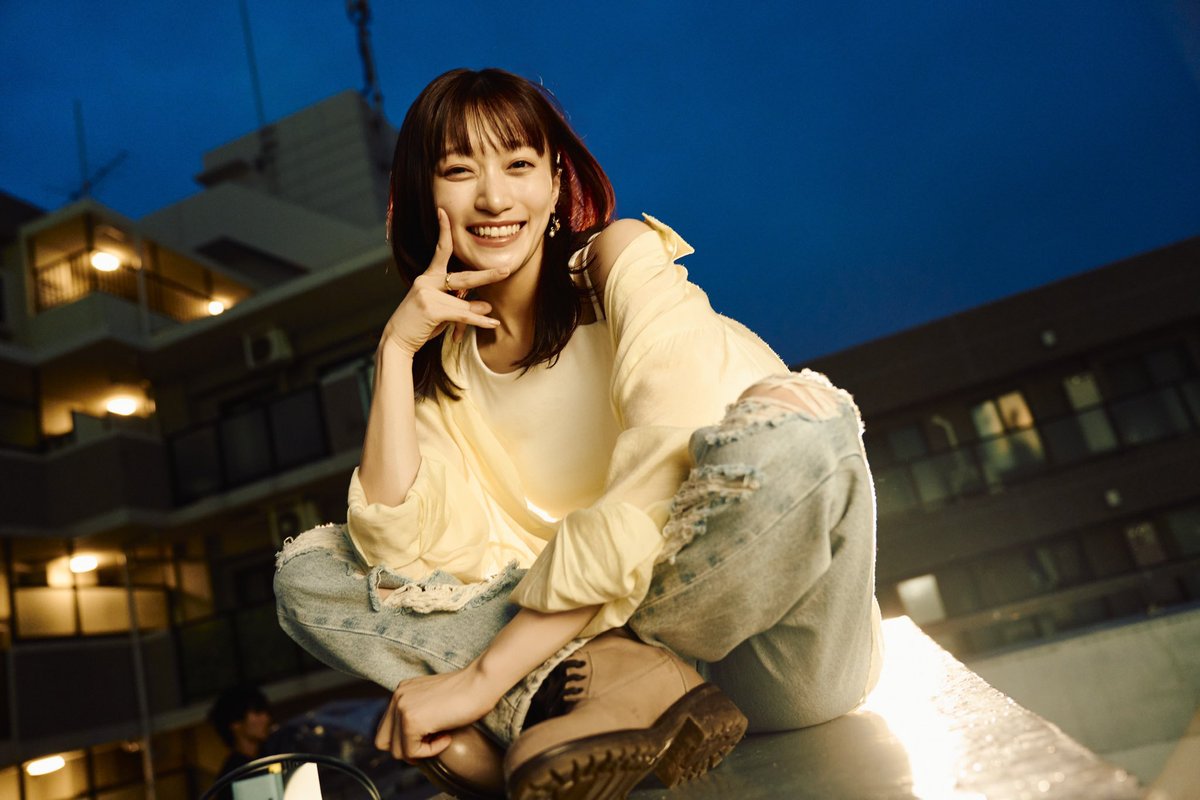 TooM76porg21's tweet photo. 茜屋日海夏さん美しすぎる…………
ぷっくりな涙袋も可愛いけど、目線下にした時の涙袋いいんですよほんとによく見て(?)
#HimikaAkaneya #sideU https://t.co/blN5RoGvlS