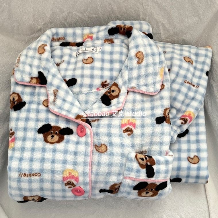 sundayheygoods's tweet photo. ชุดนอนอะไรทำไมต้องน่ารักขนาดนี้ 🧸🛌 ผ้านุ่มๆ กับแอร์เย็นๆ ใส่แล้วอยากนอนวันละ 20 ชม.🥣🥛 https://t.co/IrgMP1Paqe