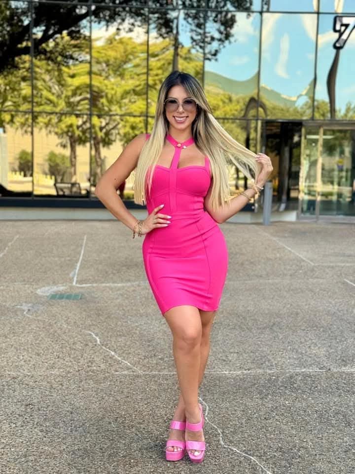 SassoFam's tweet photo. Buenos días a la más preciosa @pao_sasso 🤩❤️ #PaoSassoLaMala https://t.co/yuh3V5MhQC