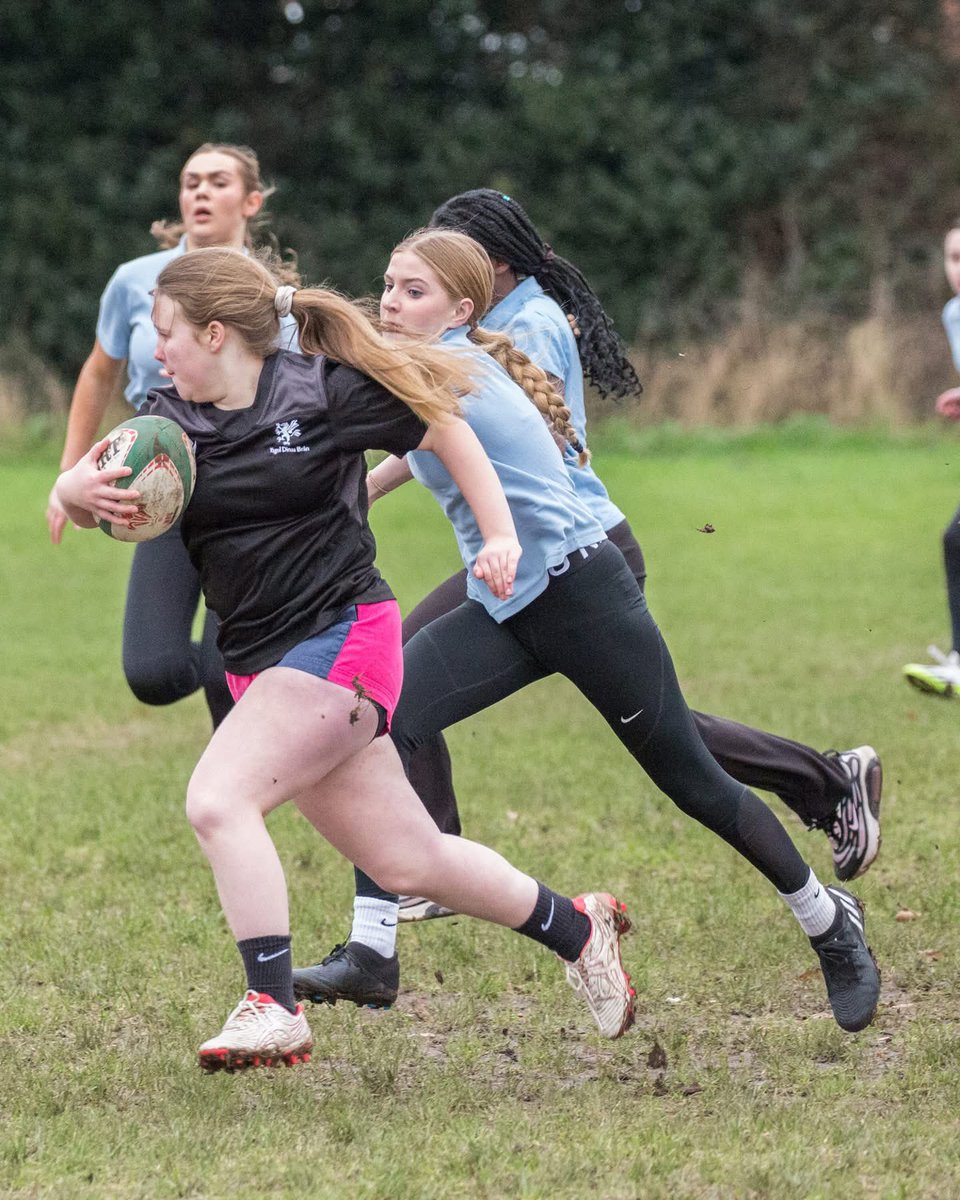 PE_YDB's tweet photo. Diwrnod gwych o 🏉@wrexhamrfc i merched Bl8👌 Y twf mewn rygbi merched yr ysgol yn wych💪

Yr 8 girls🏉festival @wrexhamrfc
Diolch @CallumRiordan2 for organising a great day🙌 The interest in girls 🏉 at school just keeps on growing 💪 
@rygbi_valkyries https://t.co/WCpbWGJJYp