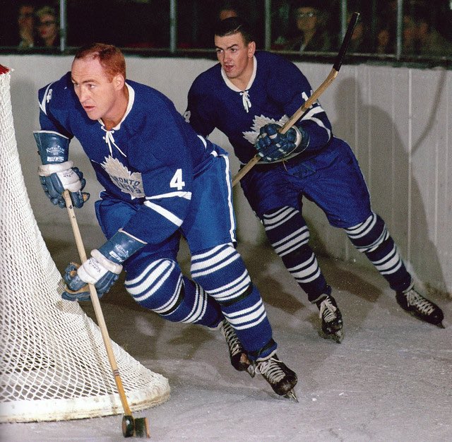 m_pritch's tweet photo. @oldhockeycards @SpectorsHockey Red Kelly https://t.co/RrCcaPxHxS