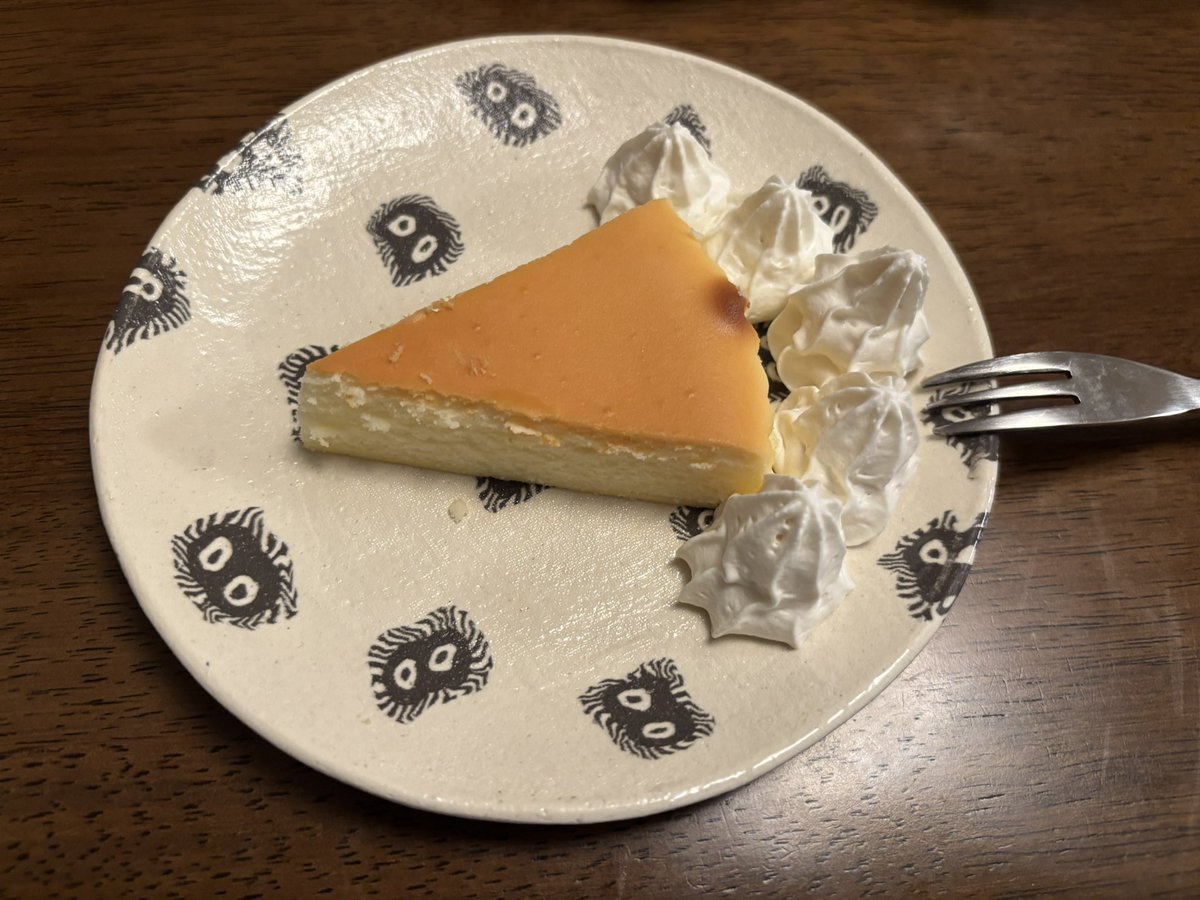 こ、れ、は… ジブリパークで公式に販売されている… 練り込み技法で作