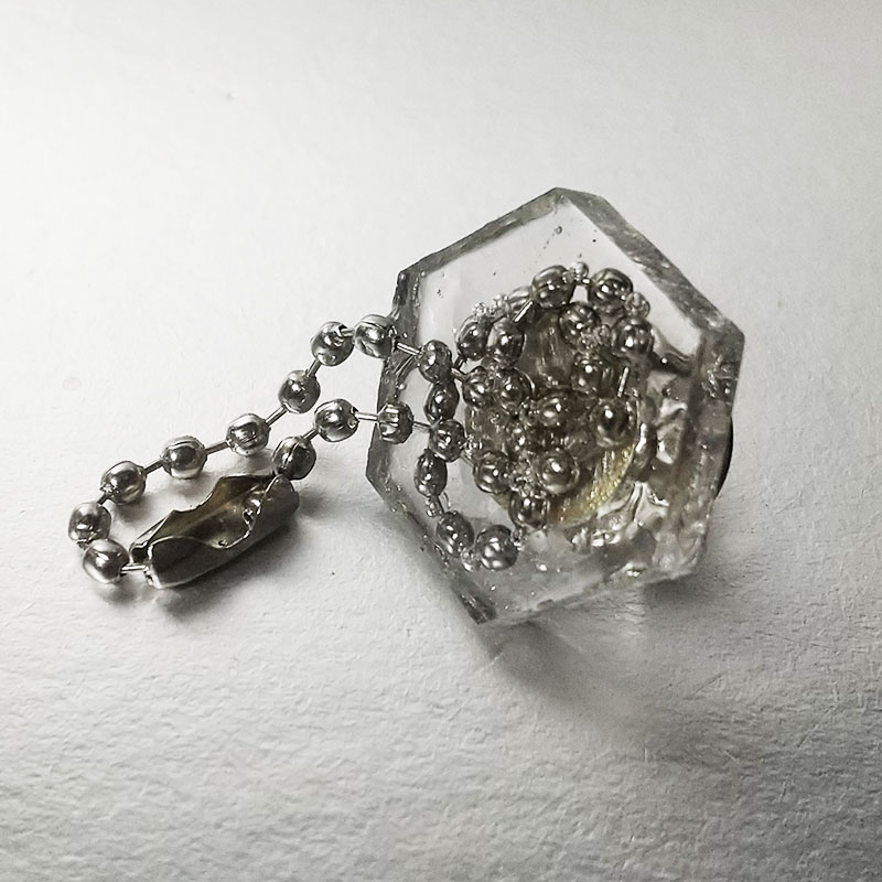 tinypoool's tweet photo. ピンズ 【新作】
「工業界隈」
前世は可愛いチャームをぶら下げていました
#ピンズ
#pins
#工業界隈 #industryseries
#ボールチェーン #ballchain
#ハンドメイド
#handmade
#handycraft https://t.co/Xn7yAOc3me