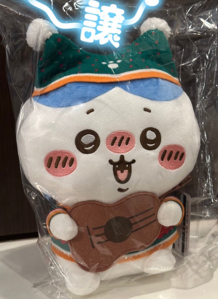 che_dolce_'s tweet photo. ちいかわ エニマイくじ 交換 

譲 B賞ハチワレ＋C賞うさぎ
求 E賞 ハチワレオーナメント

こちらがBC賞２つの
2：1で交換お願いいたします。

ちいかわらんど大阪梅田店周辺
又は梅田周辺での手渡し。
(今回送料が高額になる為手渡しのみです)
日時はのちほど相談

検索からもお気軽にお声掛け下さい。 https://t.co/aMTudllIeq