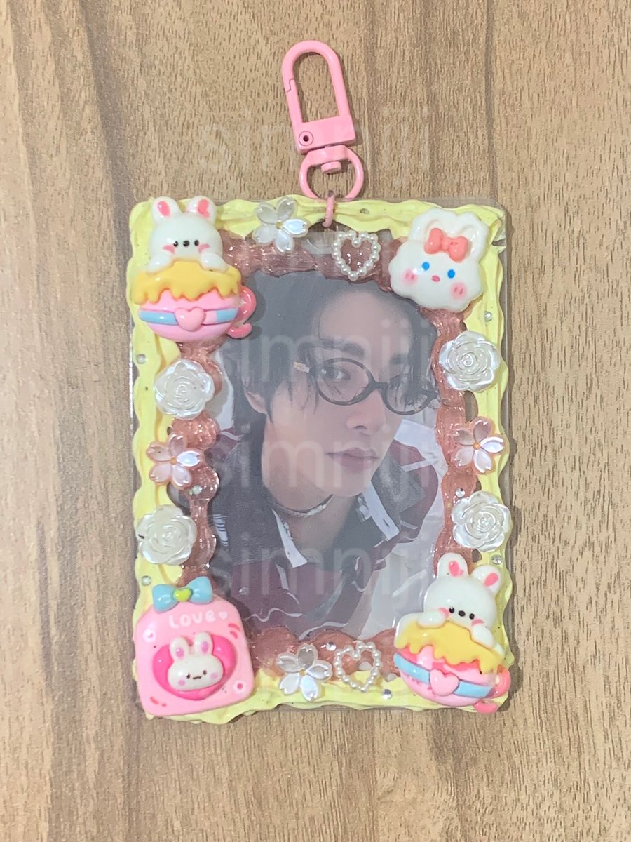 xo, niji🌈 tweet media