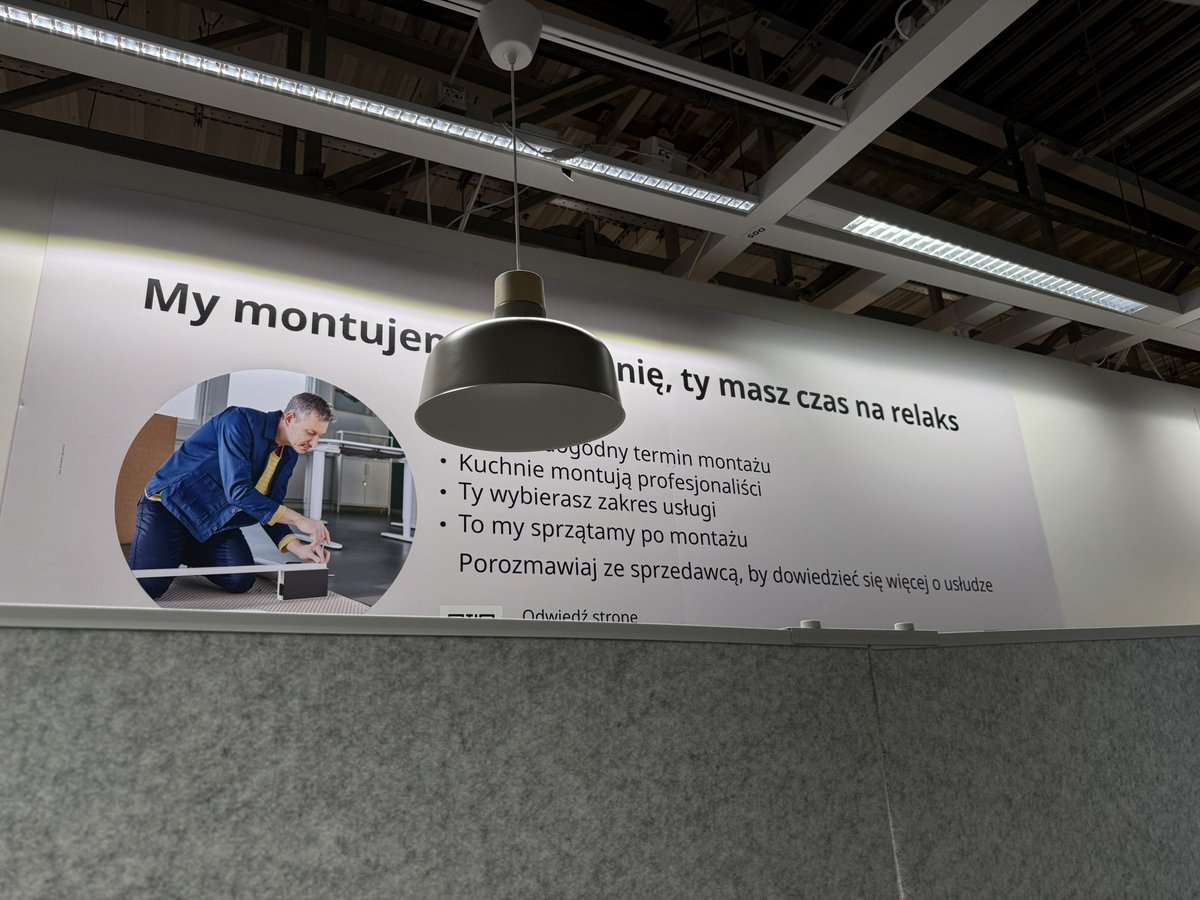kaleta_michal's tweet photo. To będzie o @IKEA 🛋️ i montażystach z #ikea👷‍♂️ cz. 3.

(Jako 🍒 na 🎂- podłoga miała 2 dni..🥹)

A oto odpowiedź @IKEAPolska na reklamacje: https://t.co/WjITPJX1fP
