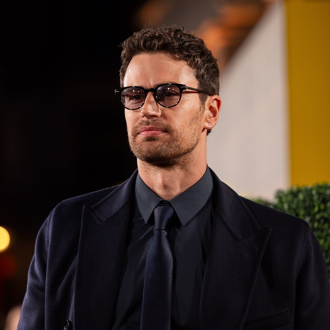 Happy birthday to the gentleman Theo James 👑