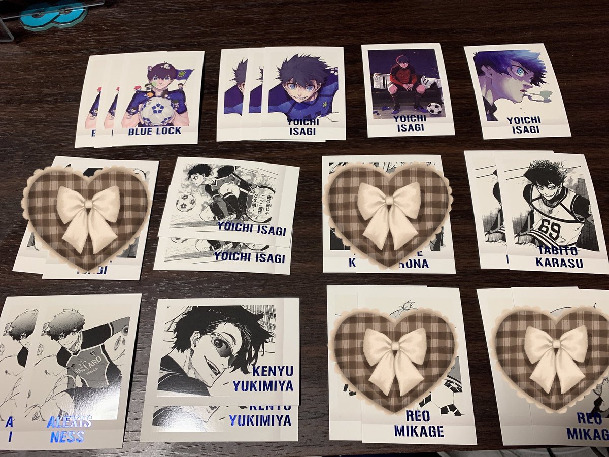 0398sakuya's tweet photo. 《交換》ブルーロック ブルロ 原画展 ぱしゃこれ

求→同異種 凪誠士郎 orミヒャエル・カイザー

譲→画像のもの

ꕤ椅子に座ってるカイザー1番求めてます
ꕤ異種交換も検討致します
🍀2人は買取もしておりますので迷子おりましたらお気軽にお声がけください🍀
※物によりお断りする可能性もございます https://t.co/TGKN3zurR5