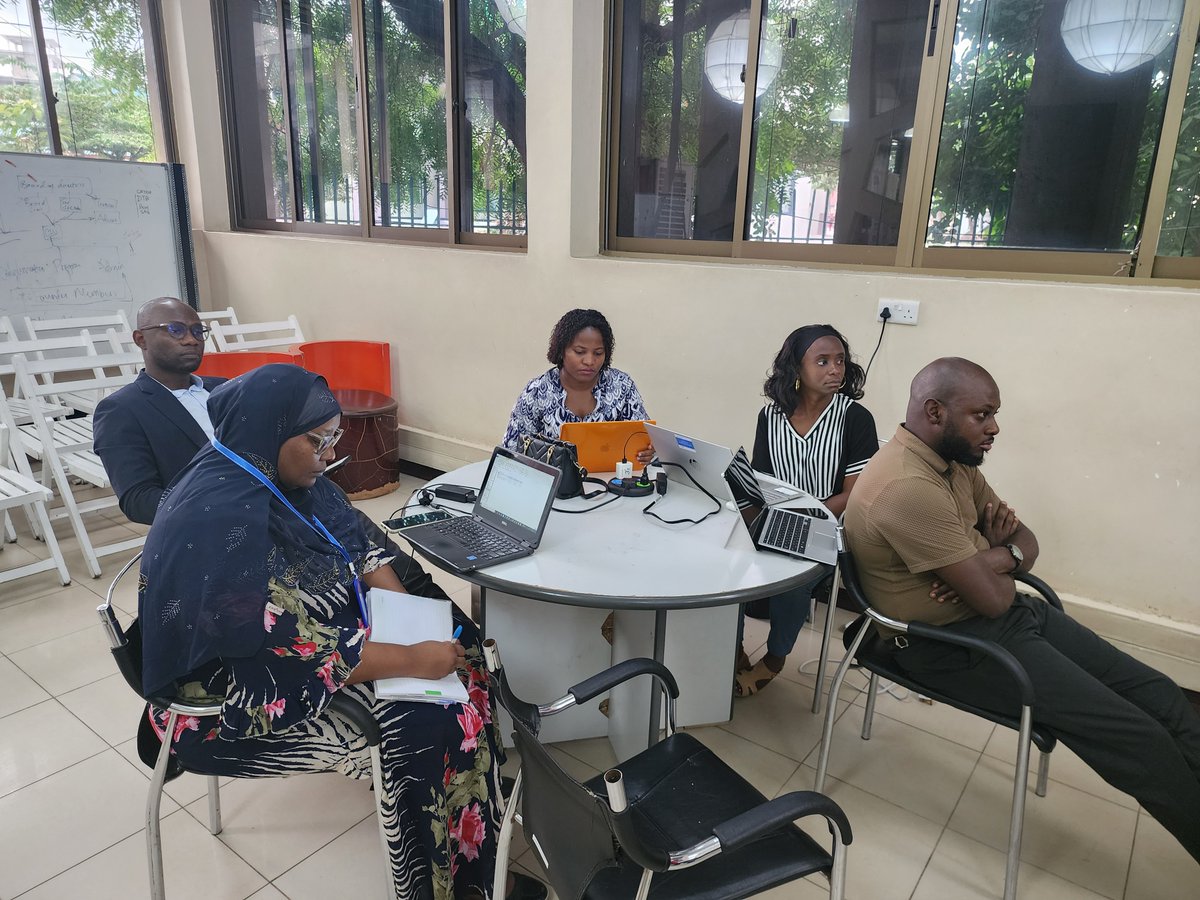 9 #Tanzanian Universities are <a href="/bunihub/">BUNI</a> for the 5 days @dSkills@EA Incubation Leadership and #Innovation  Management training, an initiative by <a href="/giz_gmbh/">GIZ</a> and <a href="/iucea_info/">IUCEA</a> as part of the #EAC Digital Skills for an Innovative East African Industry (dSkills@EA) project
#TechTransfer