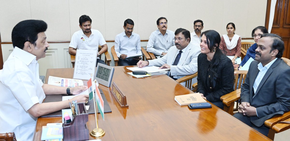 சென்னையிலுள்ள இங்கிலாந்து நாட்டு துணைத் தூதர் திருமதி ஹலிமா ஹாலந்த் அவர்கள் மாண்புமிகு முதலமைச்சர் திரு. <a href="/mkstalin/">M.K.Stalin</a> அவர்களை சந்தித்துப் பேசினார்.