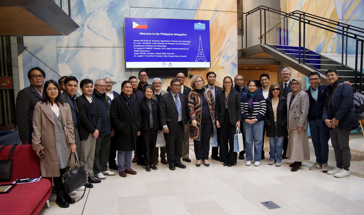 FrenchEmbassyPH's tweet photo. 🇵🇭🤝🇫🇷 With the @DOSTphl delegation, #PHWeekInParis concludes at @CampusFrance where DG Donatienne Hissard and the team presented France's efforts in promoting higher education and research globally. They explored ways to enhance academic exchanges for Filipino scholars in France https://t.co/n6S5fQPWAC