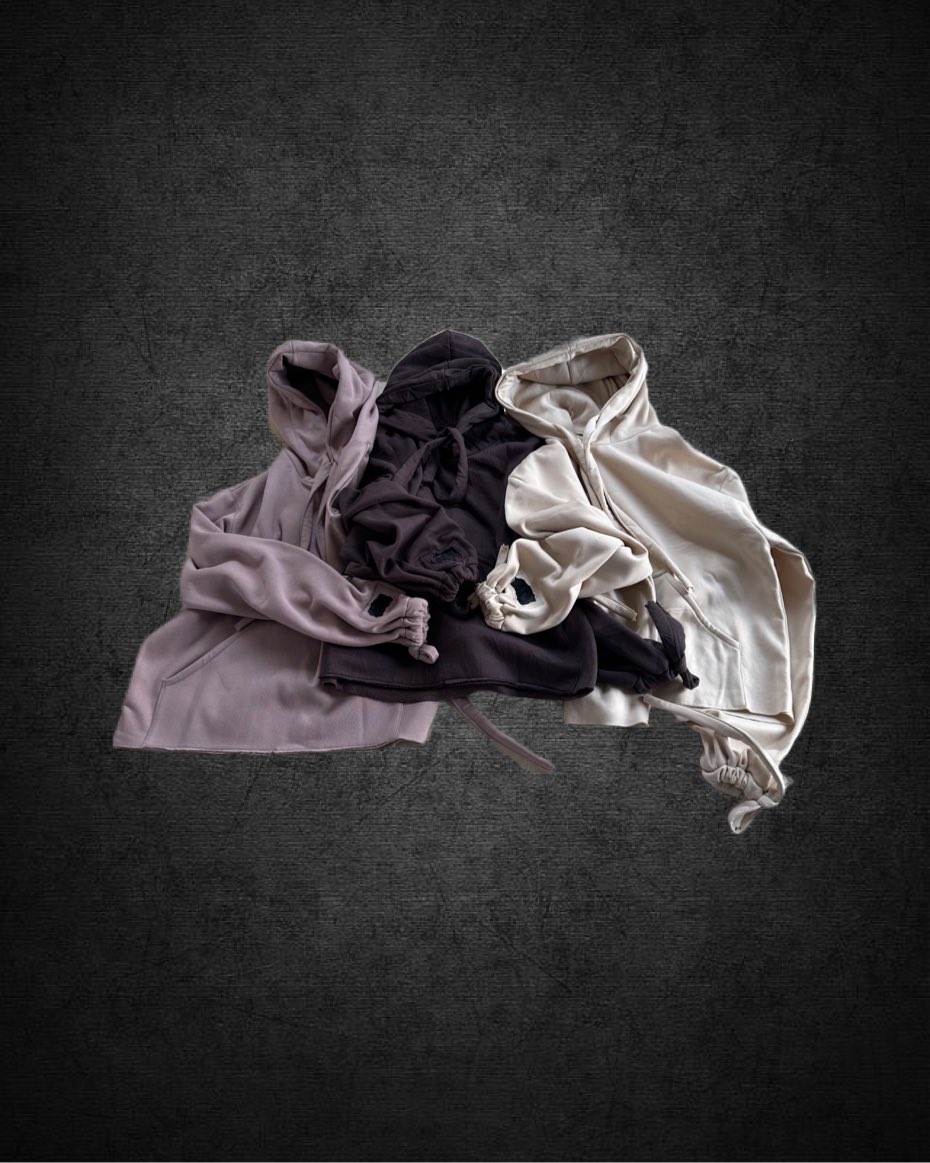 sanfraPR's tweet photo. FREE ME HOODIE I 

ULTRA WIDE HOOD 

ADJUSTABLE HOOD AND WRISTS 

CROPPED/BOXY FIT 

AVAILABLE AT https://t.co/rEWUidAwnO

⚖️⚖️⚖️ https://t.co/FGdL3LMTVU