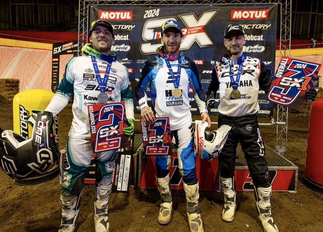 YamahaMotorFr's tweet photo. #SXTour – 13-14 décembre 2024
Grenoble-38 (9/9) : #GregAranda (#YZ450F) et #MaximeDesprey (#YZ250F) Champions de France pour la 2e année consécutive !
Tous les résultats➡️https://t.co/ozglvO4yVb
#YamahaRacing | #Yamalube https://t.co/T0L0bHqoKj