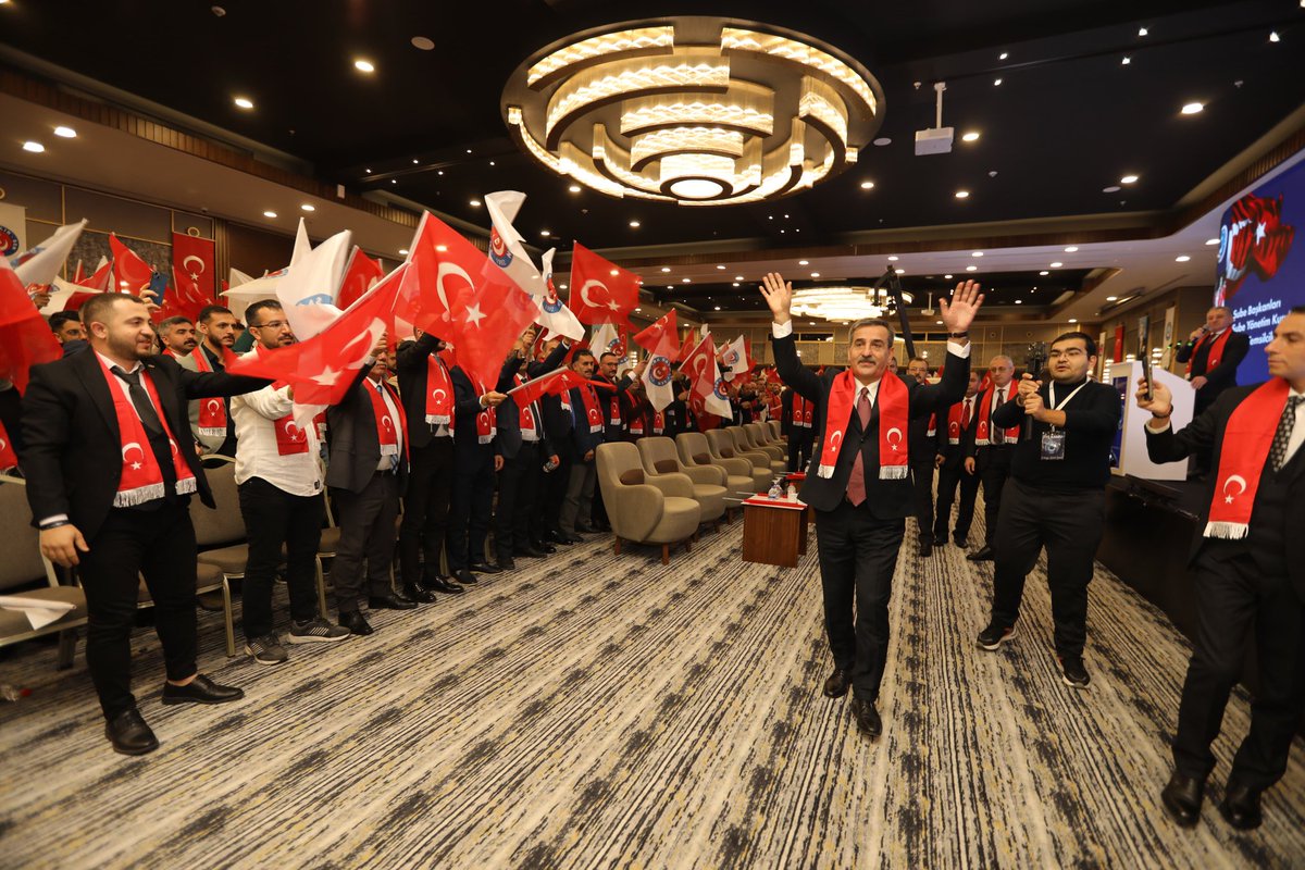 turksagliksengm's tweet photo. Türk Sağlık-Sen teşkilat buluşmamızın ikincisini başladı. Davamıza omuz veren cefakâr teşkilat mensuplarımız var olsunlar. 
#haklıdavagüçlüsendika https://t.co/umHLQE88Qz