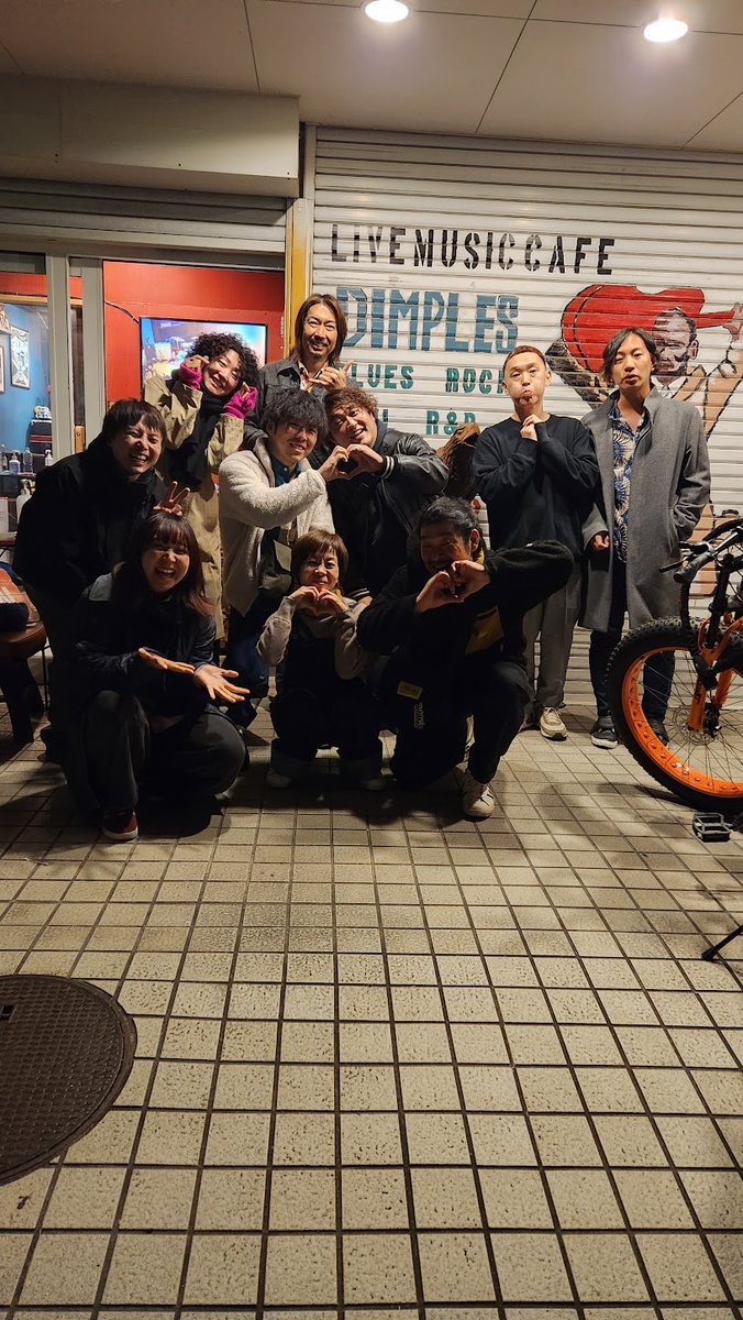 OrbisSoundScape's tweet photo. Orbisの初ライブは仙台Dimplesでした。
ここからバンドが始まるのです。
さて、今後の活動を配信していきますね♪ https://t.co/qgwooyKZje