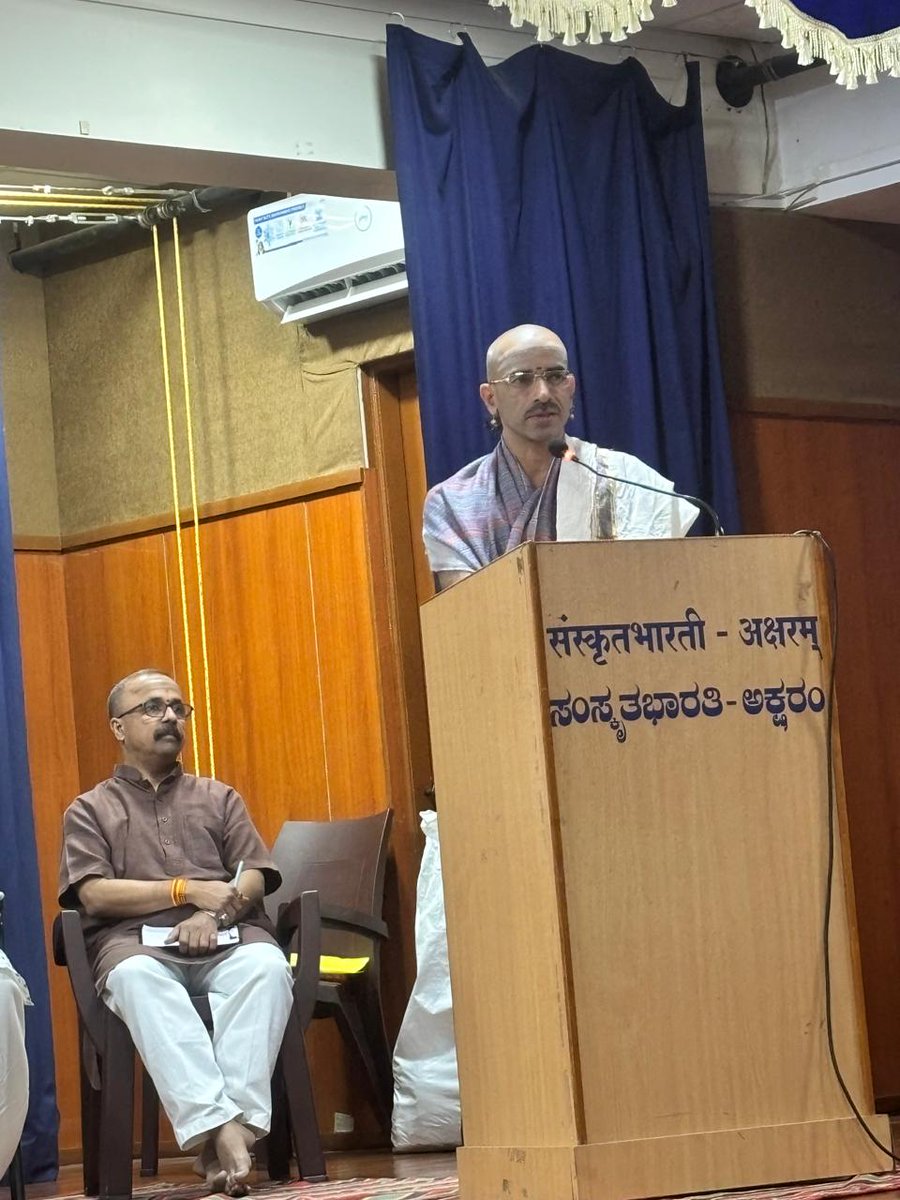 DrJugran's tweet photo. 'भारतीयभाषासु अनुवादः' कार्यशालाया उद्घाटनकार्यक्रमस्य चित्रकदम्बः @CentralSanskrit
@samskritbharati https://t.co/gEObkuPHRG